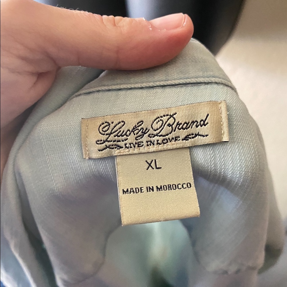 Lucky Chambray Button Up Top With Dixie Scarf Siz… - image 4